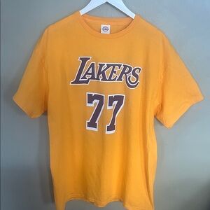 Luka Doncic 77 Lakers T-Shirt